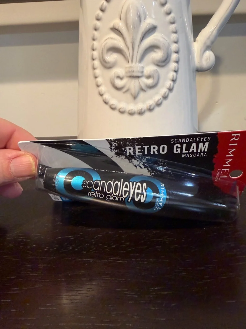 Rimmel Scandaleyes Retro Glam Mascara - Black